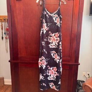 Huskary Floral Adjustable Strap Maxi Dress Black Side Slits Size XL